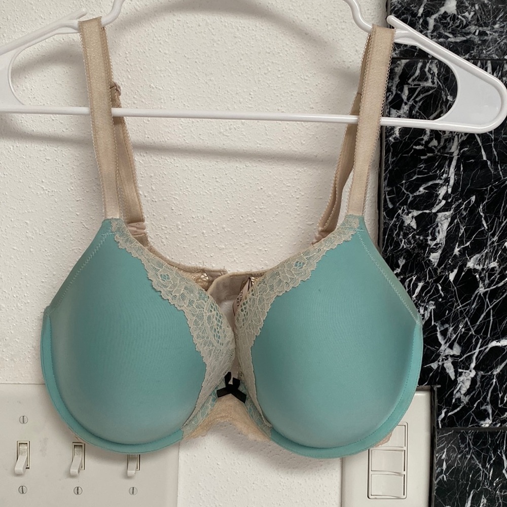 VS turquoise and cream bra, 34 DD